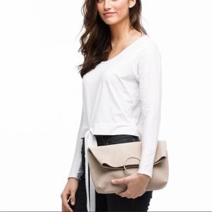 Able Fozi fold over clutch sunflower 🌻 yellow